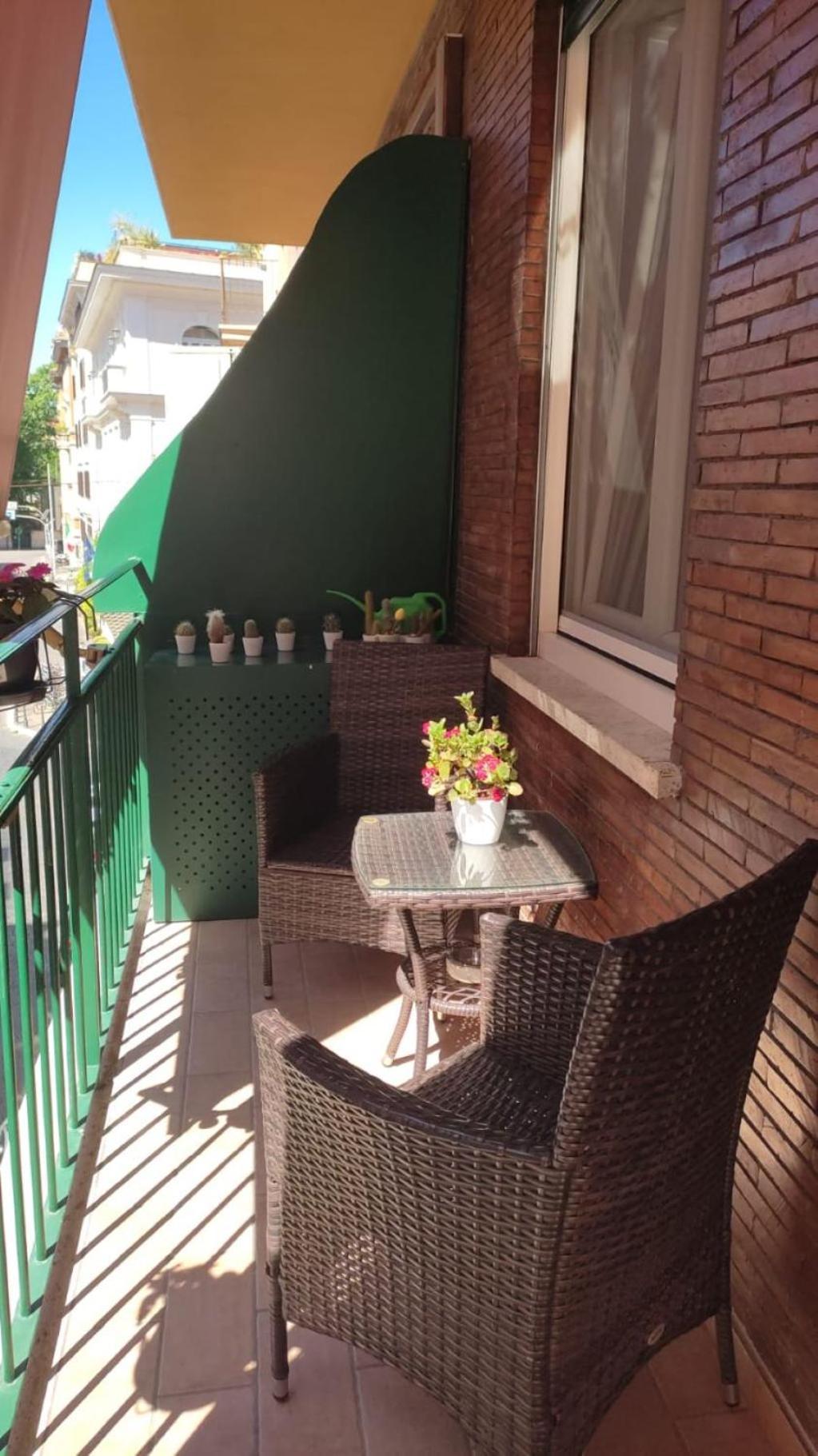 Ferienwohnung La Roma Di Cecilia Exterior foto
